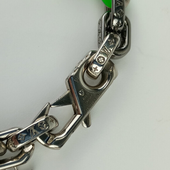 LOUIS VUITTON Black Monogram Charm Bracelet - Picture 5 of 6